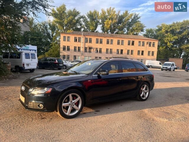Синій Ауді А4, об'ємом двигуна 2 л та пробігом 235 тис. км за 10000 $, фото 1 на Automoto.ua