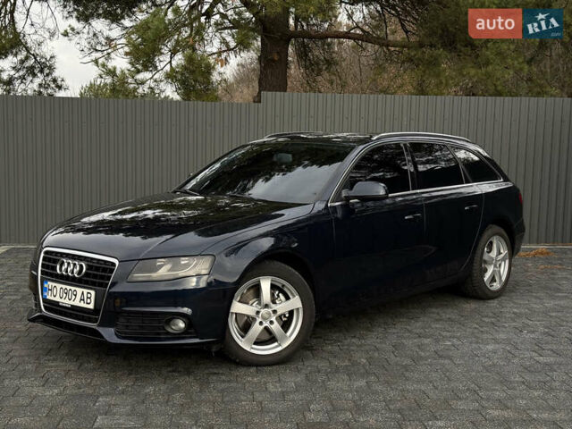 Синій Ауді А4, об'ємом двигуна 1.97 л та пробігом 275 тис. км за 10499 $, фото 1 на Automoto.ua