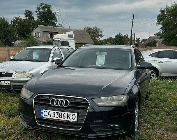 Синий Ауди А4, объемом двигателя 1.97 л и пробегом 330 тыс. км за 10800 $, фото 1 на Automoto.ua