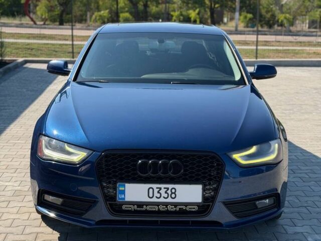 Синий Ауди А4, объемом двигателя 2 л и пробегом 270 тыс. км за 12200 $, фото 1 на Automoto.ua