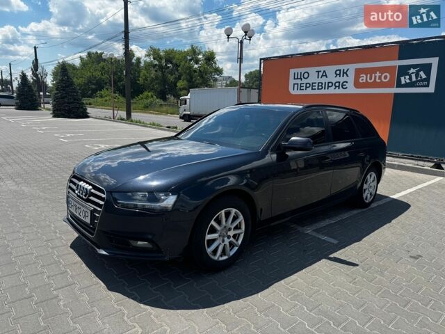 Синий Ауди А4, объемом двигателя 1.97 л и пробегом 339 тыс. км за 8400 $, фото 1 на Automoto.ua