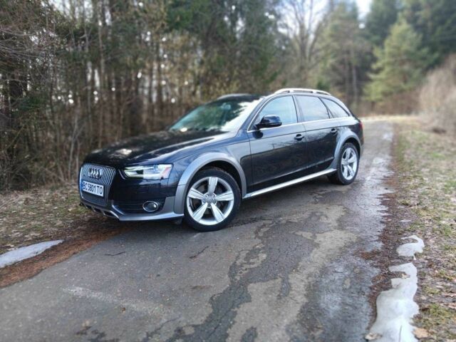 Синій Ауді А4, об'ємом двигуна 2 л та пробігом 237 тис. км за 10900 $, фото 1 на Automoto.ua