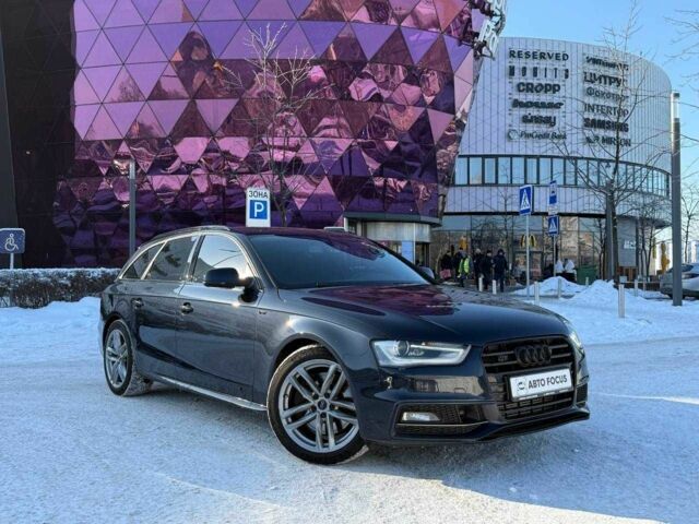 Синий Ауди А4, объемом двигателя 3 л и пробегом 232 тыс. км за 17990 $, фото 1 на Automoto.ua