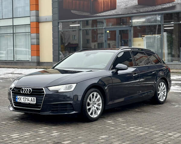 Синий Ауди А4, объемом двигателя 2 л и пробегом 261 тыс. км за 17900 $, фото 1 на Automoto.ua