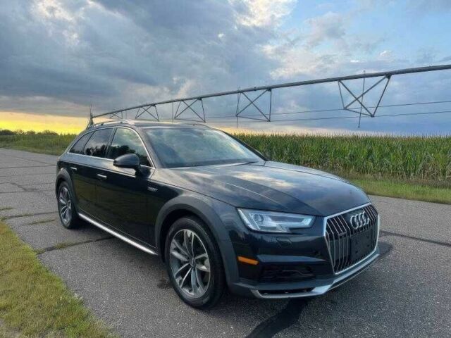 Синий Ауди А4, объемом двигателя 2 л и пробегом 110 тыс. км за 7900 $, фото 1 на Automoto.ua