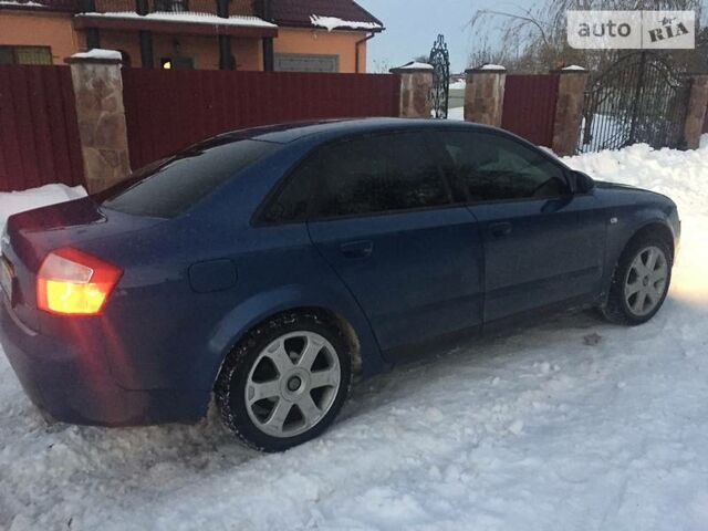 Синий Ауди А4, объемом двигателя 1.8 л и пробегом 240 тыс. км за 7500 $, фото 1 на Automoto.ua