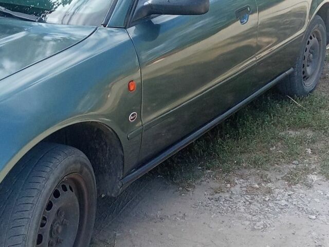 Зелений Ауді А4, об'ємом двигуна 0 л та пробігом 430 тис. км за 2500 $, фото 1 на Automoto.ua