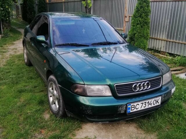 Зеленый Ауди А4, объемом двигателя 1.9 л и пробегом 458 тыс. км за 3000 $, фото 1 на Automoto.ua