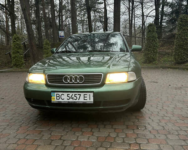 Зелений Ауді А4, об'ємом двигуна 0 л та пробігом 401 тис. км за 2300 $, фото 1 на Automoto.ua