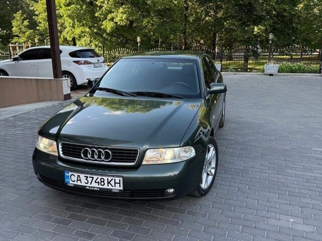Зеленый Ауди А4, объемом двигателя 1.6 л и пробегом 216 тыс. км за 4650 $, фото 1 на Automoto.ua