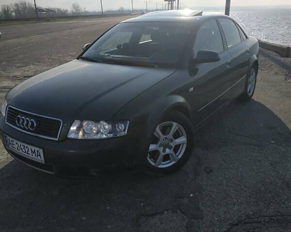 Зелений Ауді А4, об'ємом двигуна 3 л та пробігом 292 тис. км за 6492 $, фото 1 на Automoto.ua