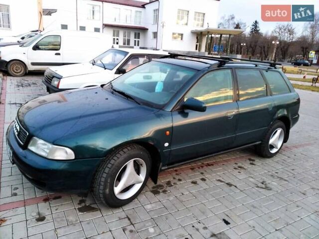 Зелений Ауді А4, об'ємом двигуна 1.8 л та пробігом 485 тис. км за 3450 $, фото 1 на Automoto.ua