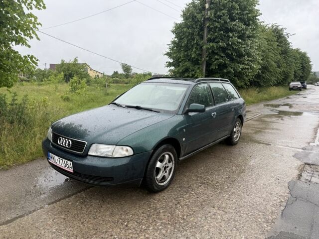 Зелений Ауді А4, об'ємом двигуна 1.8 л та пробігом 400 тис. км за 1250 $, фото 1 на Automoto.ua