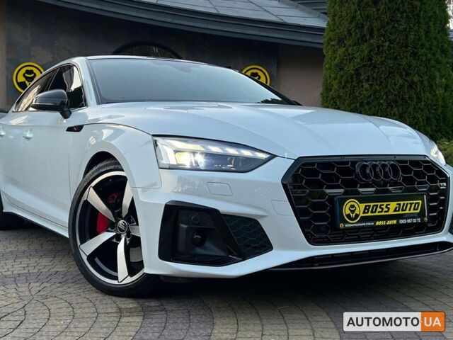 Белый Ауди А5, объемом двигателя 2 л и пробегом 18 тыс. км за 44700 $, фото 1 на Automoto.ua