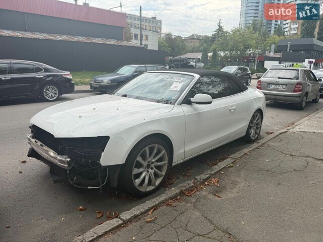 Білий Ауді A5, об'ємом двигуна 2 л та пробігом 123 тис. км за 9500 $, фото 1 на Automoto.ua