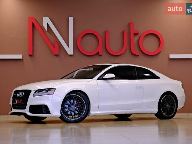Белый Ауди А5, объемом двигателя 1.98 л и пробегом 224 тыс. км за 9200 $, фото 1 на Automoto.ua