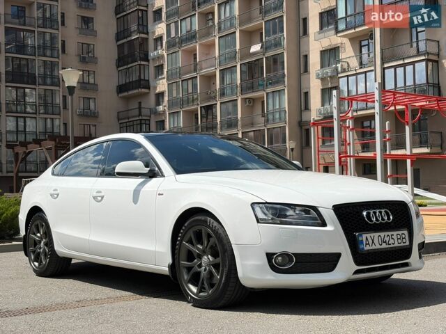 Білий Ауді A5, об'ємом двигуна 1.98 л та пробігом 203 тис. км за 13000 $, фото 1 на Automoto.ua