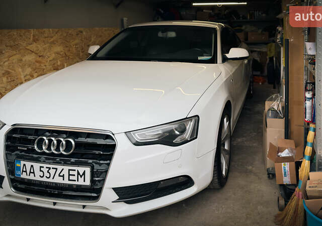 Белый Ауди А5, объемом двигателя 1.98 л и пробегом 141 тыс. км за 15500 $, фото 1 на Automoto.ua