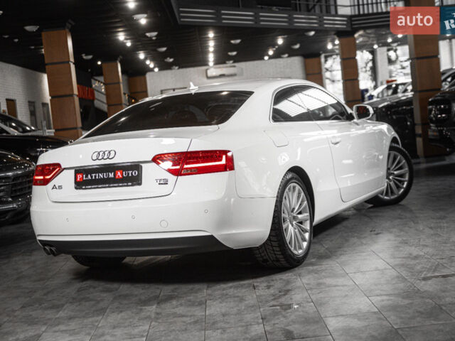 Белый Ауди А5, объемом двигателя 2 л и пробегом 84 тыс. км за 16500 $, фото 1 на Automoto.ua
