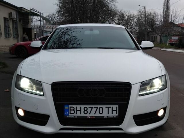 Білий Ауді A5, об'ємом двигуна 1.8 л та пробігом 177 тис. км за 9700 $, фото 1 на Automoto.ua