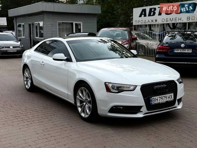 Білий Ауді A5, об'ємом двигуна 2 л та пробігом 148 тис. км за 10900 $, фото 1 на Automoto.ua