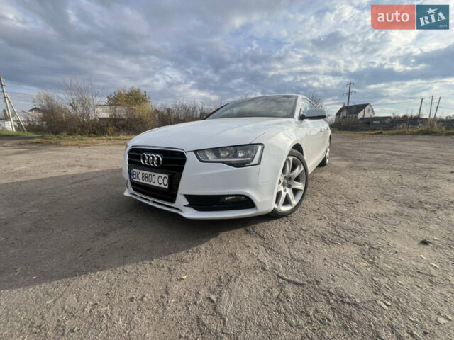 Белый Ауди А5, объемом двигателя 1.97 л и пробегом 193 тыс. км за 14500 $, фото 1 на Automoto.ua