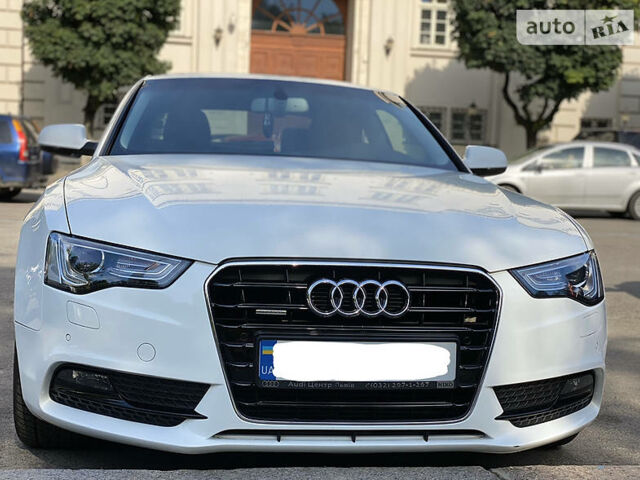 Білий Ауді A5, об'ємом двигуна 2 л та пробігом 147 тис. км за 17000 $, фото 1 на Automoto.ua