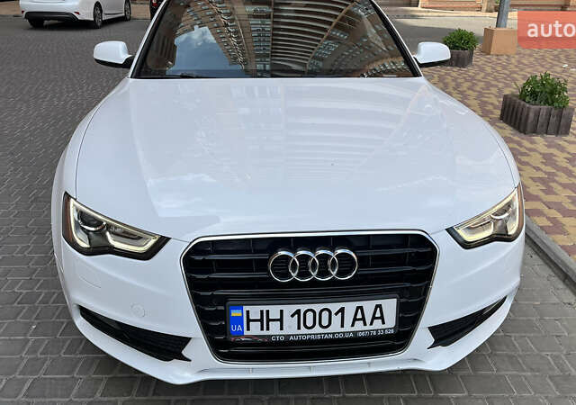 Белый Ауди А5, объемом двигателя 1.98 л и пробегом 119 тыс. км за 13800 $, фото 1 на Automoto.ua