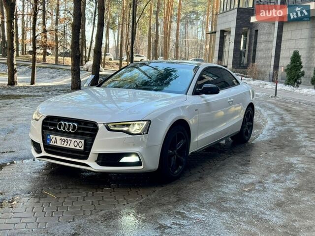 Білий Ауді A5, об'ємом двигуна 2 л та пробігом 200 тис. км за 11800 $, фото 1 на Automoto.ua