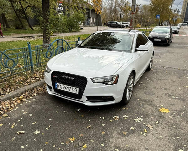 Ауди А5 2013 в Киеве на Automoto.ua Белый Ауди А5, объемом двигателя 1.98 л и пробегом 146 тыс. км за 13490 $, фото 1 на Automoto.ua