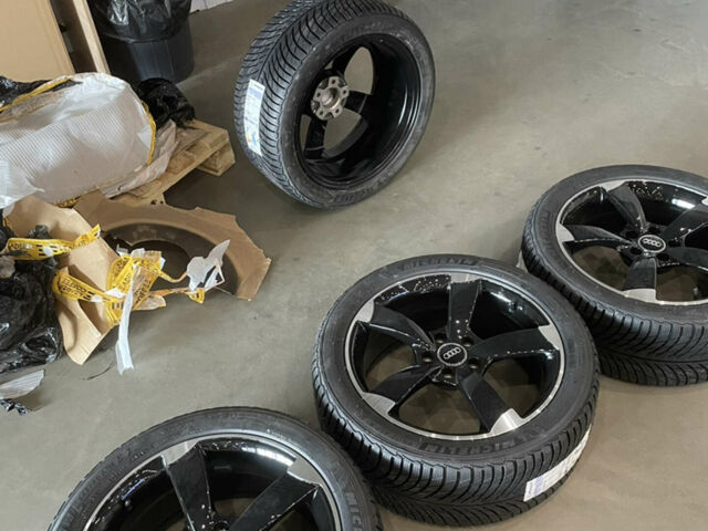 Білий Ауді A5, об'ємом двигуна 1.98 л та пробігом 150 тис. км за 11111 $, фото 1 на Automoto.ua