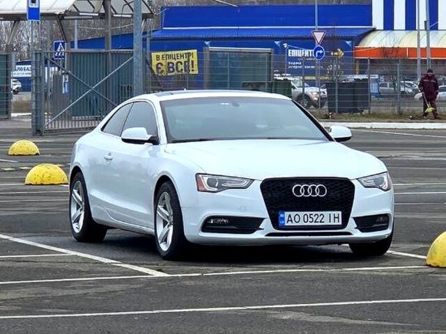 Білий Ауді A5, об'ємом двигуна 2 л та пробігом 153 тис. км за 13000 $, фото 1 на Automoto.ua