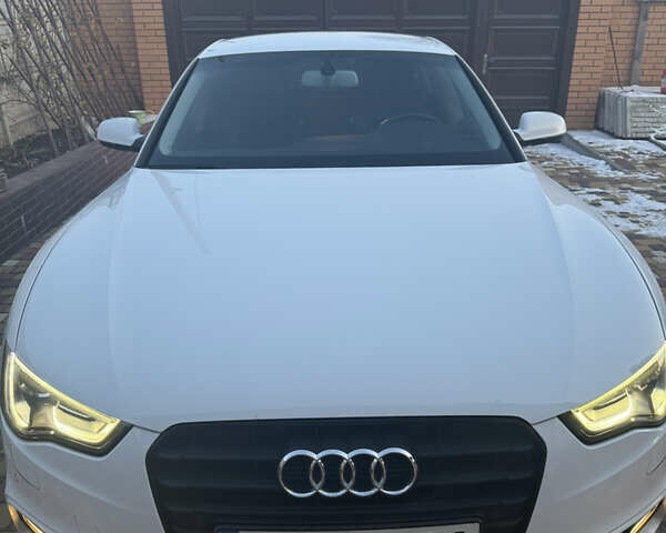 Білий Ауді A5, об'ємом двигуна 1.8 л та пробігом 82 тис. км за 17500 $, фото 1 на Automoto.ua