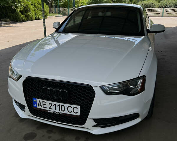 Белый Ауди А5, объемом двигателя 2 л и пробегом 103 тыс. км за 13600 $, фото 1 на Automoto.ua