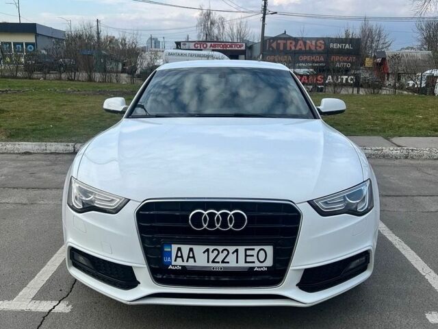 Білий Ауді A5, об'ємом двигуна 1.97 л та пробігом 355 тис. км за 15000 $, фото 1 на Automoto.ua