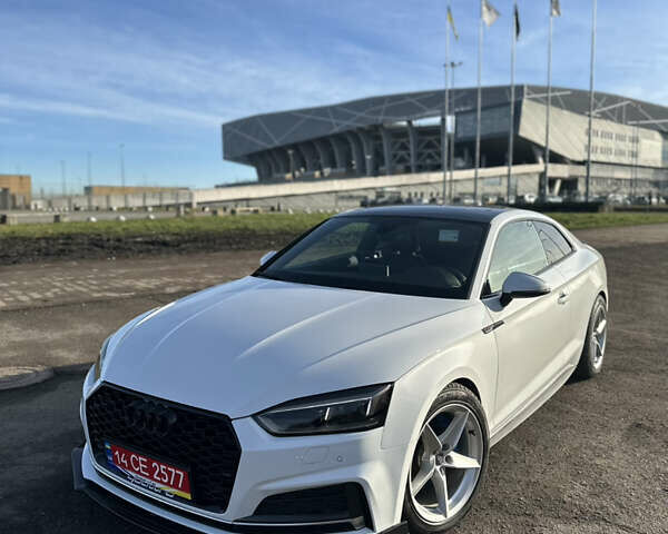 Белый Ауди А5, объемом двигателя 1.98 л и пробегом 151 тыс. км за 21800 $, фото 1 на Automoto.ua