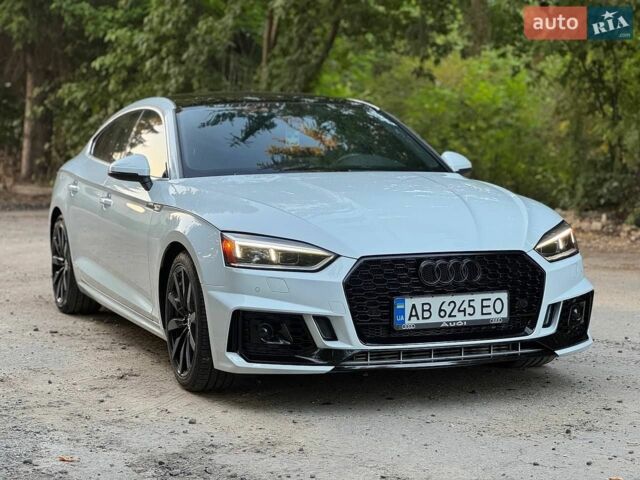 Белый Ауди А5, объемом двигателя 1.98 л и пробегом 150 тыс. км за 20500 $, фото 1 на Automoto.ua