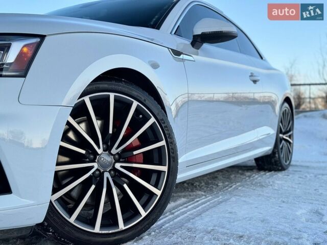 Білий Ауді A5, об'ємом двигуна 1.98 л та пробігом 140 тис. км за 19500 $, фото 1 на Automoto.ua