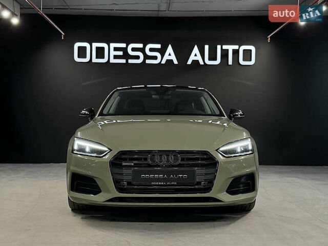 Белый Ауди А5, объемом двигателя 1.98 л и пробегом 125 тыс. км за 21500 $, фото 1 на Automoto.ua