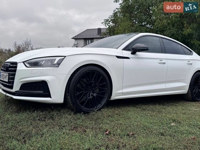 Білий Ауді A5, об'ємом двигуна 1.97 л та пробігом 138 тис. км за 27000 $, фото 1 на Automoto.ua