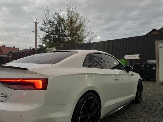 Белый Ауди А5, объемом двигателя 2 л и пробегом 120 тыс. км за 22000 $, фото 1 на Automoto.ua