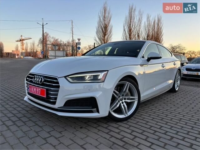 Белый Ауди А5, объемом двигателя 2 л и пробегом 155 тыс. км за 21900 $, фото 1 на Automoto.ua