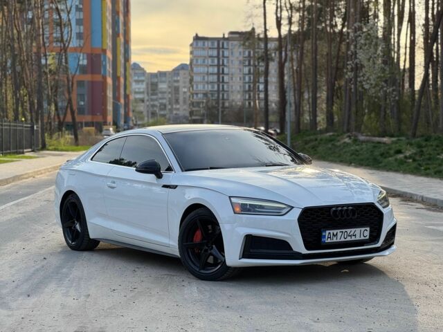 Белый Ауди А5, объемом двигателя 2 л и пробегом 209 тыс. км за 24900 $, фото 1 на Automoto.ua