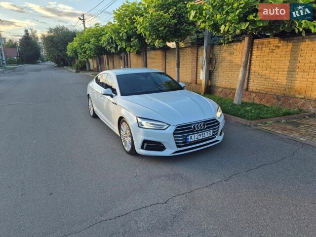 Білий Ауді A5, об'ємом двигуна 1.97 л та пробігом 70 тис. км за 28900 $, фото 1 на Automoto.ua