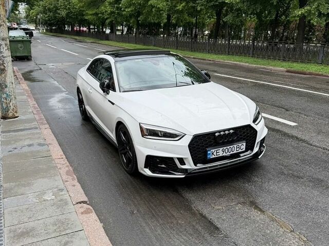 Белый Ауди А5, объемом двигателя 1.98 л и пробегом 44 тыс. км за 26000 $, фото 1 на Automoto.ua