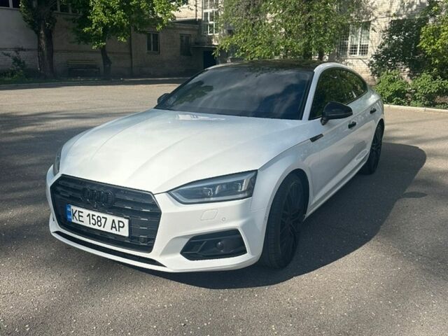 Белый Ауди А5, объемом двигателя 2.97 л и пробегом 240 тыс. км за 23999 $, фото 1 на Automoto.ua