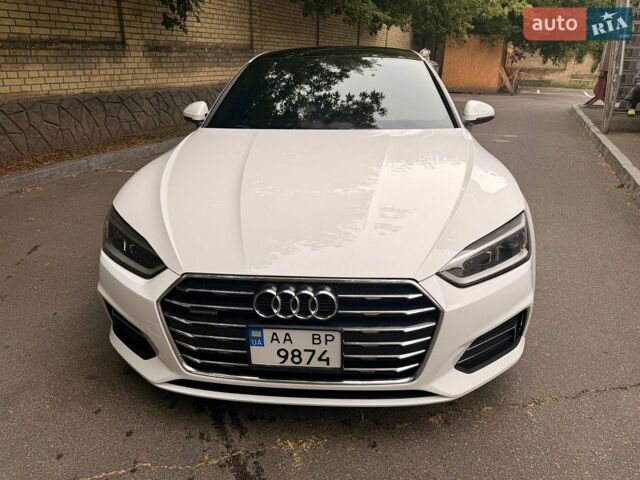 Білий Ауді A5, об'ємом двигуна 1.98 л та пробігом 140 тис. км за 27500 $, фото 1 на Automoto.ua
