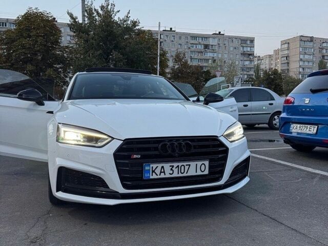 Білий Ауді A5, об'ємом двигуна 1.98 л та пробігом 146 тис. км за 26000 $, фото 1 на Automoto.ua