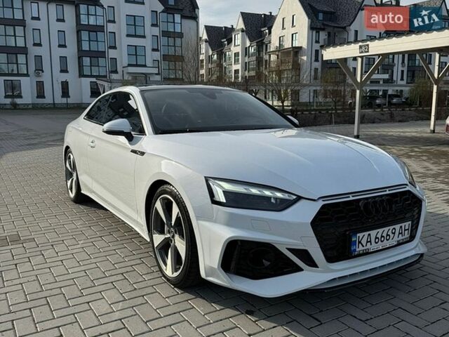 Белый Ауди А5, объемом двигателя 1.98 л и пробегом 106 тыс. км за 26000 $, фото 1 на Automoto.ua