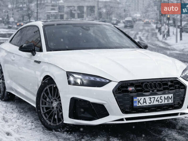 Білий Ауді A5, об'ємом двигуна 1.98 л та пробігом 50 тис. км за 31900 $, фото 1 на Automoto.ua